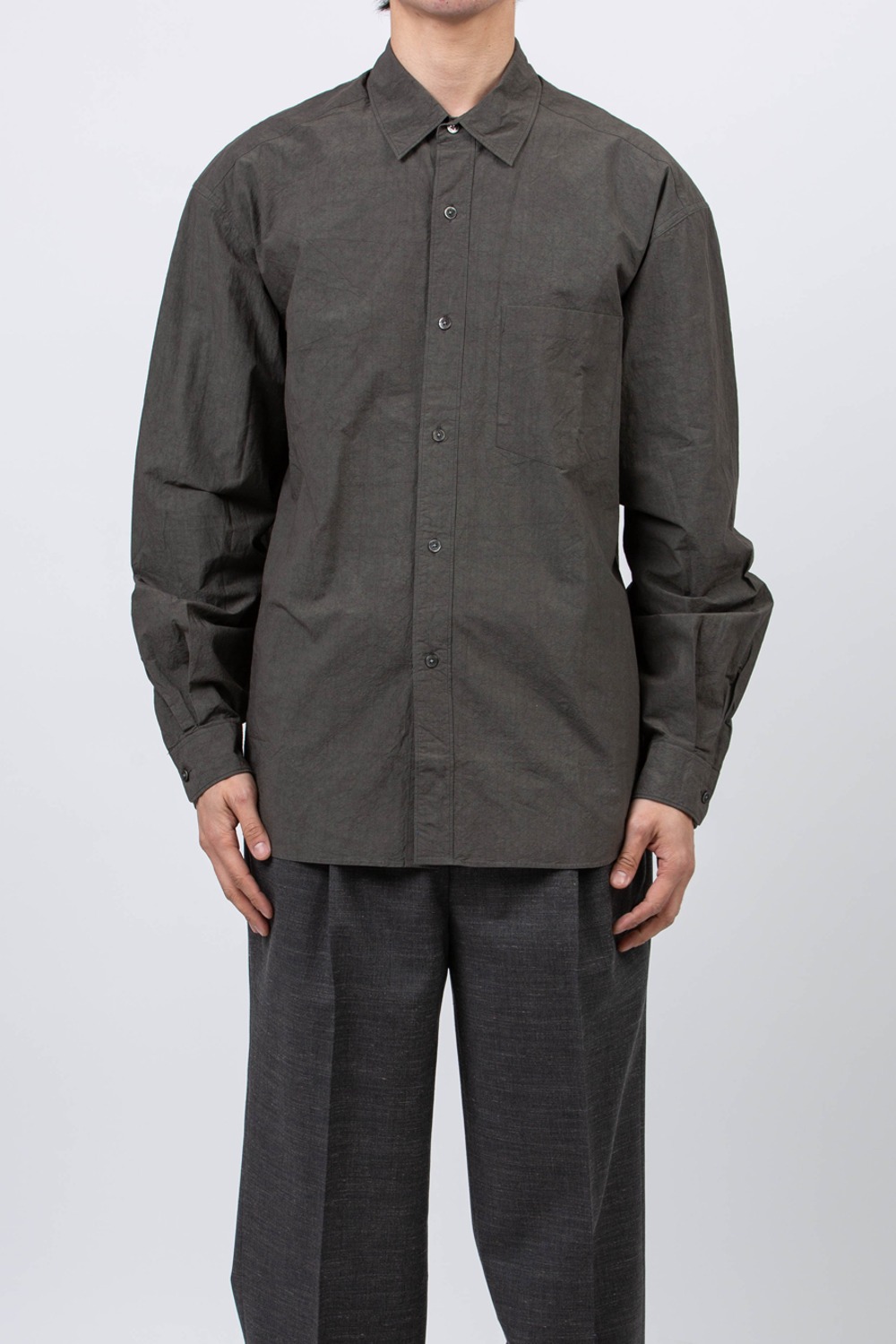(24SS) TEXTURE TYPEWRITER RELAXED SHIRTS CHARCOAL